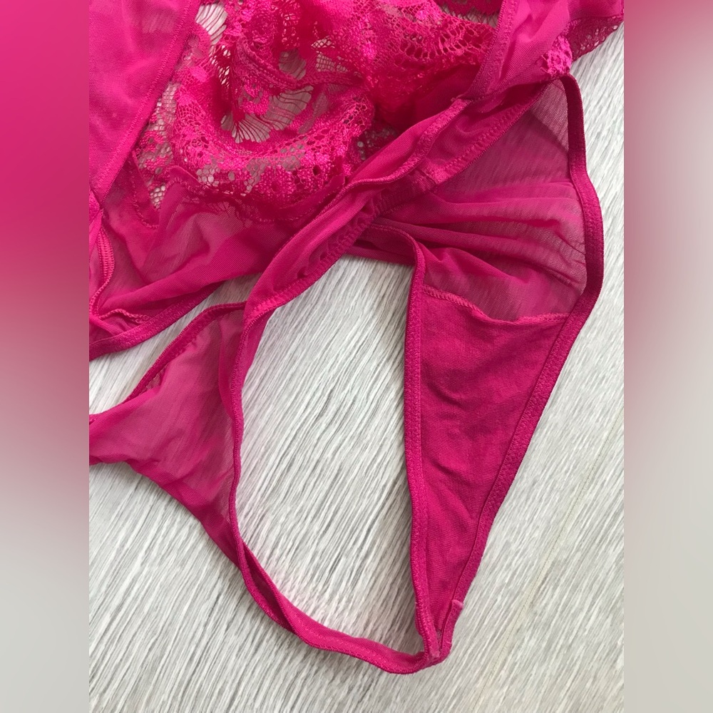 Aritzia Ten by Babaton Encore Bodysuit - Picture 14 of 15